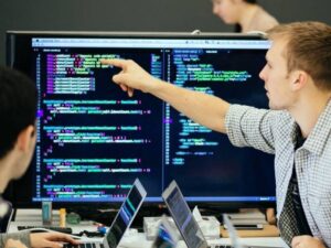 Những Ngành Nghề Phù Hợp Với Người Khiếm Thị Nhất 2025