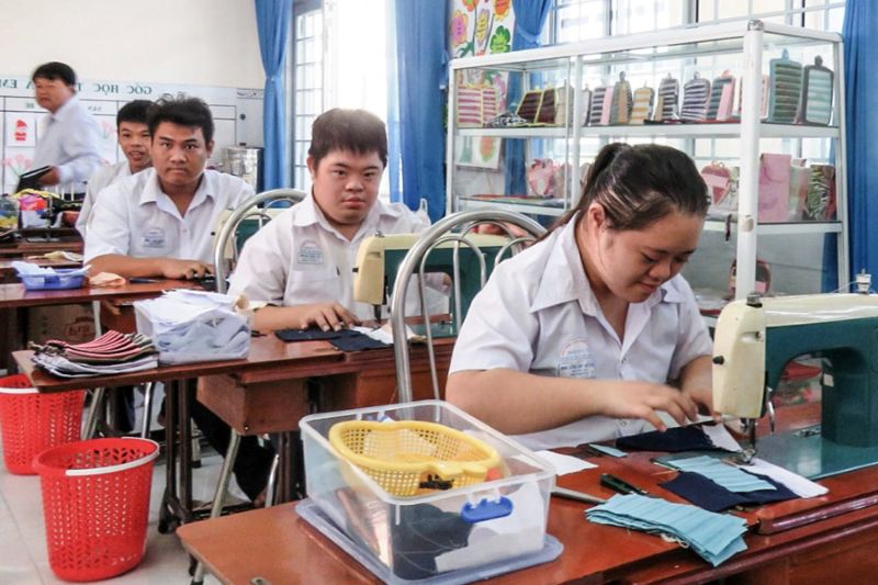 Trung Tâm Phát Triển Cộng Đồng Và Hỗ Trợ Việc Làm