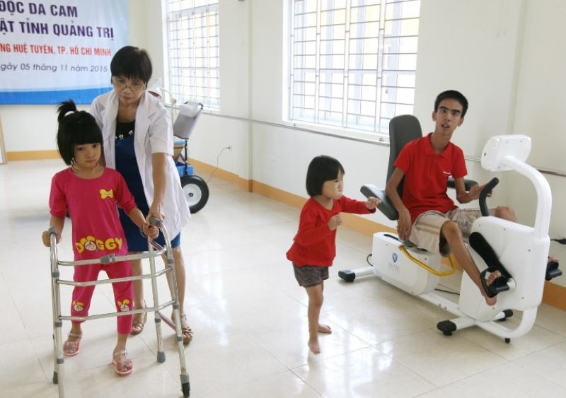 Hỗ trợ về chăm sóc sức khỏe cho người khuyết tật
